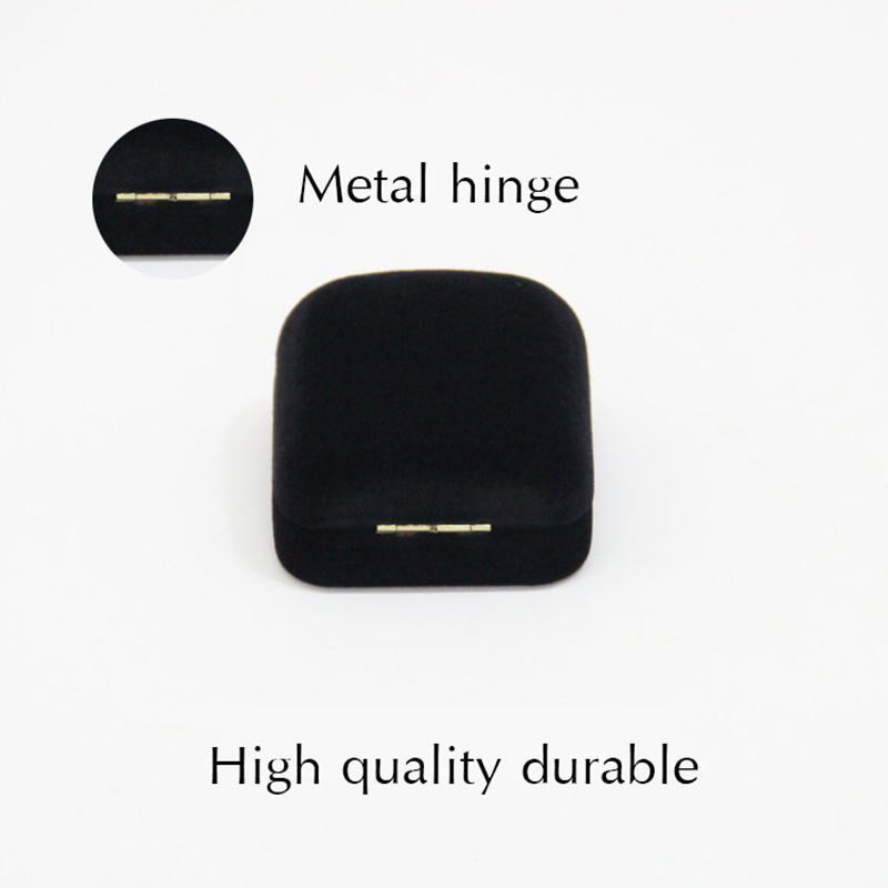 Scatola portaoggetti per orecc - Body Jewelry Display recensione e prezzo