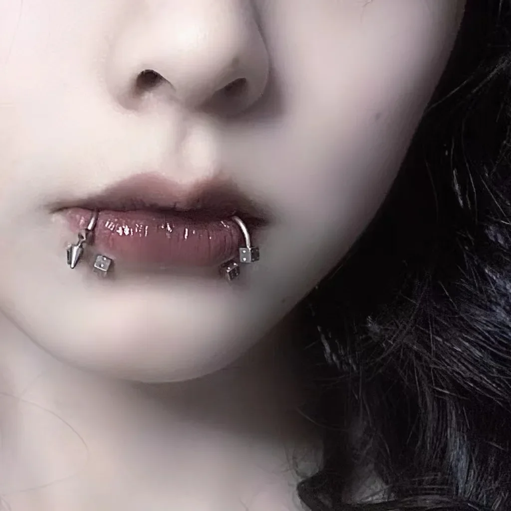 Anello al naso Punk da 10 pezz - Body Jewelry Labret recensione e prezzo